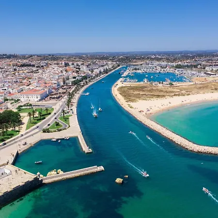 Bright Marina With Peaceful Views #1991 Apartman *