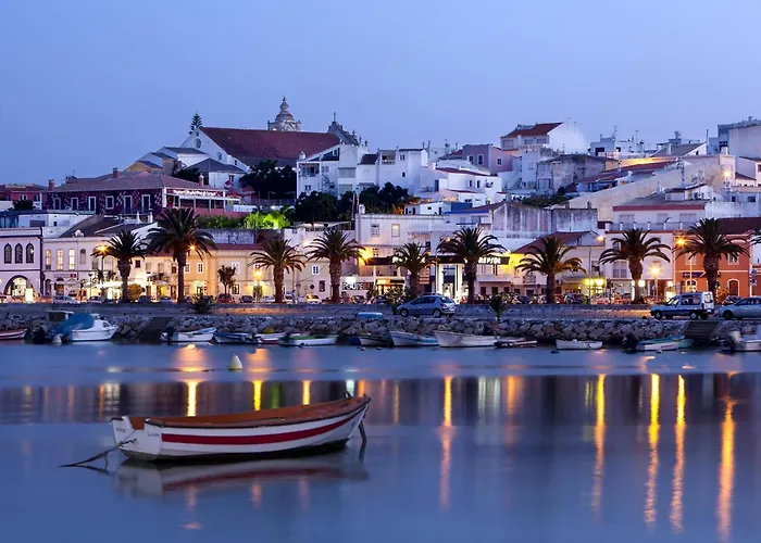 Bright Marina With Peaceful Views #1991