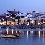 Bright Marina With Peaceful Views #1991